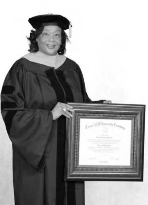 Deborah Louise Rhoads, a 1973 graduate of Atlanta High School, received her Doctoral Degree (Ed.D) in Higher Education And Learning Technologies Friday, Aug 7, 2020 in a "rolling" ceremony at Texas A&M University - Commerce.Texas. Atlanta graduate receives doctorate