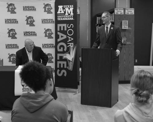 A&M-Texarkana signs DAP with L-K CISD