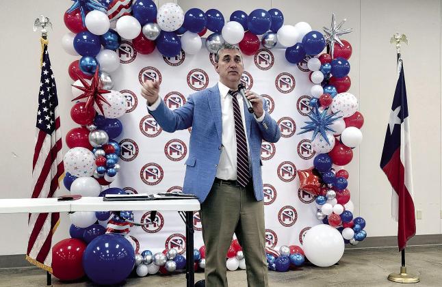US House Texas,District 1 Congressman Nathaniel Moran spoke at the Town Hall & Tamales event Monday night sponsored by the Cass County RPT. Congressman Moran speaks in Atlanta