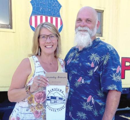 Carrie Moro won Peoples Choice and a prize from Atlanta Floral (Courtesy Jill Crocker Atlanta Area Chamber of Commerce) On June 10