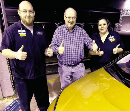 No way, Mickey Slimp center, would have gotten his car’s flat tire repaired and back on the road without the help of Joe Wilson and Mandy Whitney,Atlanta,TX Wal-Mart employees.They worked past closing hours Feb. 15 to salvage an important meeting for Dr Good deeds keep good doctor on his way