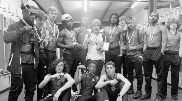 Runnin’ Rabbs win Liberty-Eylau’s Paul Parr Relays