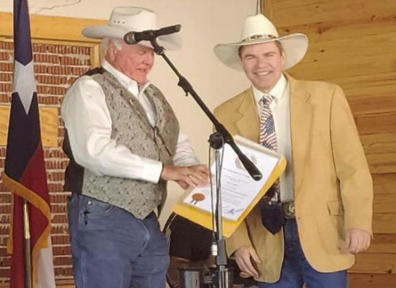 Sid Miller speaks at luncheon