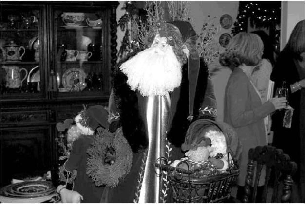 Old World Santa
