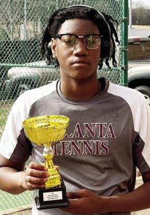 Two Bulldog lifters punch tickets to