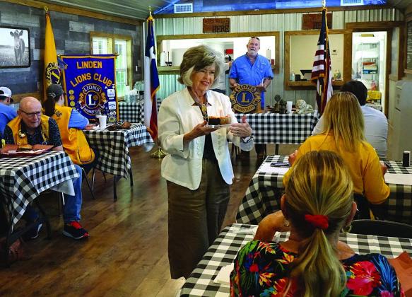 Linden City Manager announces leave