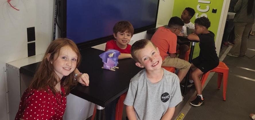 STEM: The future is bright at APS