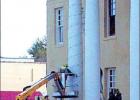 Historic Courthouse gets Christmas ready