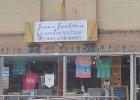 Jenn’s Junktion is now open in Linden